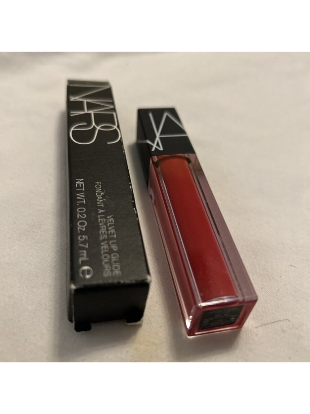 NARS Velvet Lip Glide Size 0.2oz #54 ( Red) NEW IN BOX